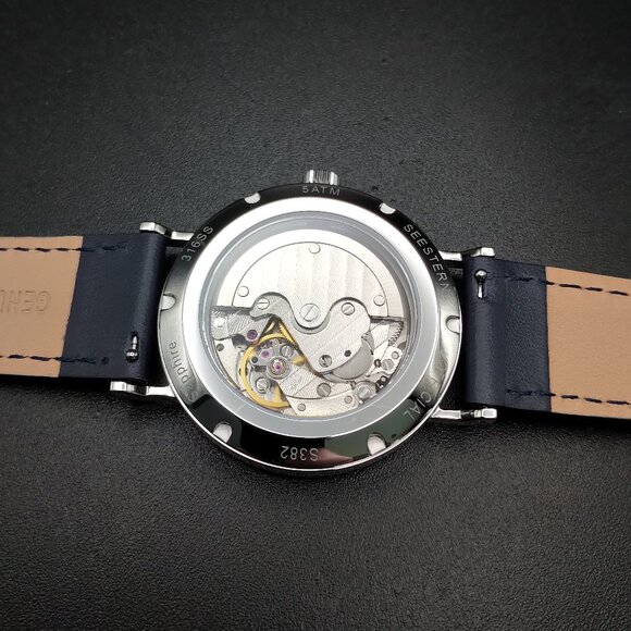 Automatic Dress Watch - Picture 5 of 5